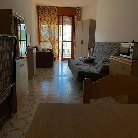 Condominio Reno 아파트