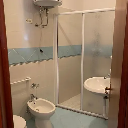 Condominio Reno * 비비오네